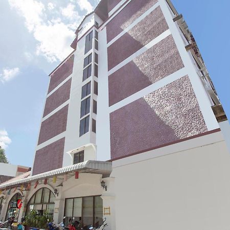 OYO 1096 Winner Inn Hotel Chiang Mai Exterior foto